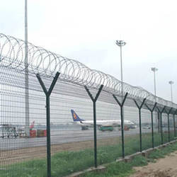 4mm wire mesh diameter high quality  powder coated Fence wire products for Airport