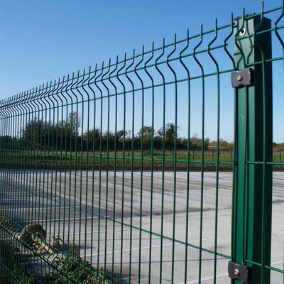 2D Or 3D Curvy Welded Mesh Fence For Airports And Sports Fields