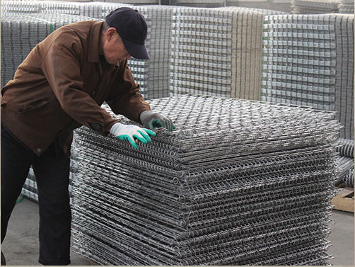 Electric Galvanizing Welded Mesh Military Barrier Wall 24 Inches