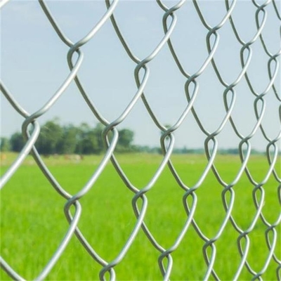 ISO9001 Garden BWG14-BWG27 6ft Tall Chain Link Fence Panels With Barbed Wire