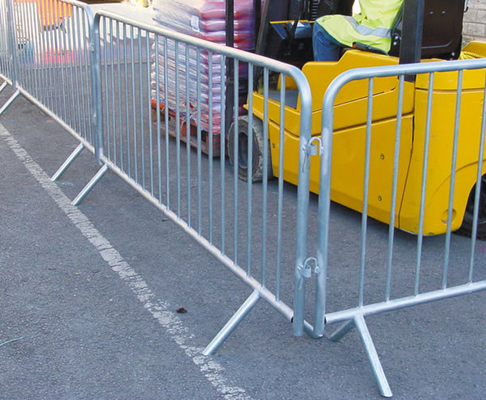 42mm O.D. Powder Coating Crowd Stopper Barricades Gates PVC Coated