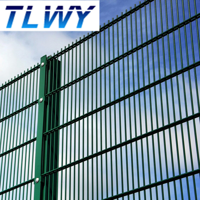 6/5/6mm Double Wire Welded Mesh Fence Powder Coated 50*150mm