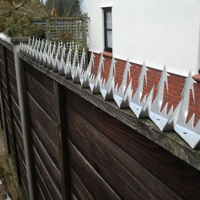 PVC Coating Barb Length 90mm Wall Security Spikes For Fence Tops 1m 1.25m 1.5m