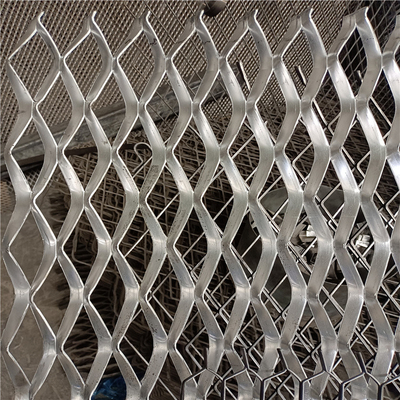 0.5-15mm Galvanized Expanded Metal Mesh Screen PVC Coated
