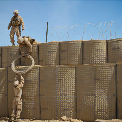 Sand Color Welded Mesh Military Hesco Barrier Wall 24 Inches