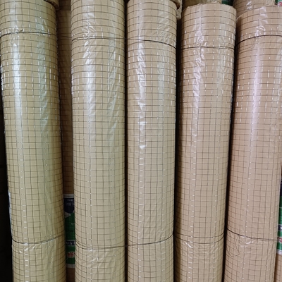 1/4 Inch Square Wire Welded Mesh Fencing Rolls Alkali Resistant